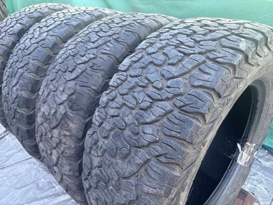 285-60-R18 джиповская резина 4 штуки GOODRICH 4*4 2023