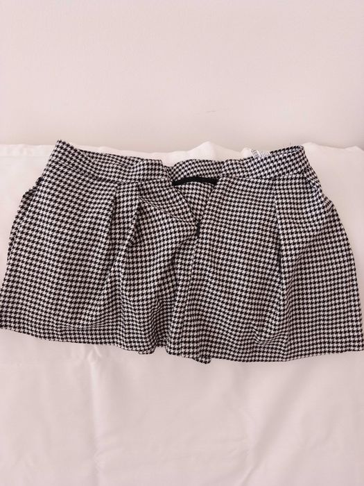 Saia Bershka tamanho M