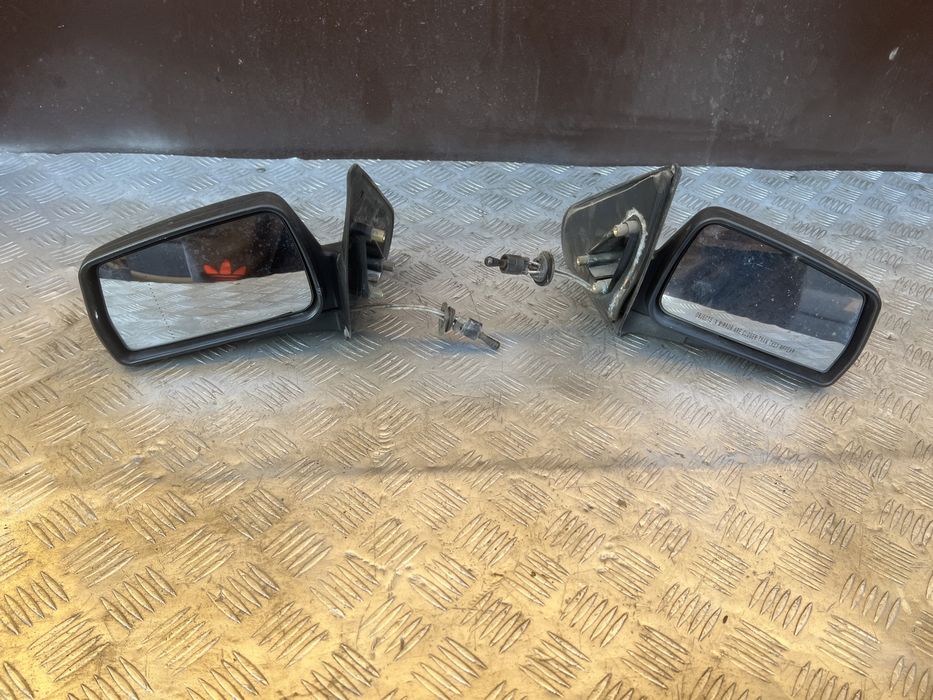 Зеркало боковое саманд samand 08 год обьем 1.8