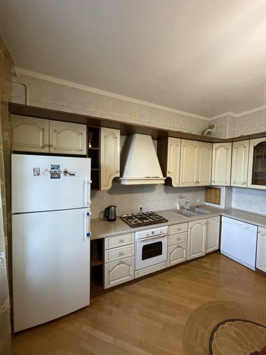 Бехтеревський Провулок 14 Оренда 5к Квартири Центр Паркомісце