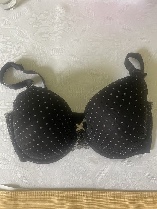 Biustonos USA 36DDD firma B.Tempt’d