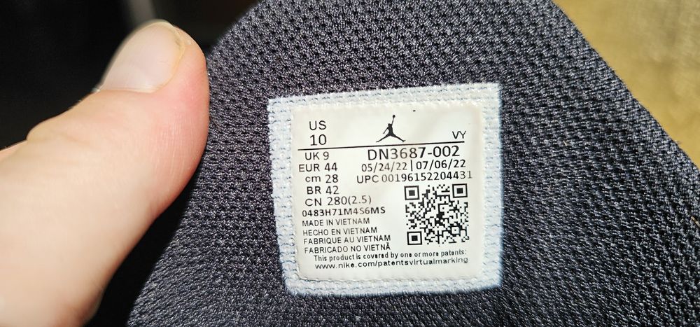 Jordan Buty męskie Jordan Max Aura 4 rozmiar 44 wkładka 28cm używane
