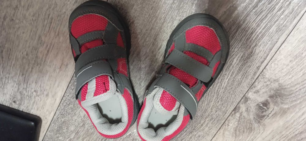 Кросівки,макасини, кеди Quechua,F$F,HM?NEXT 24,25