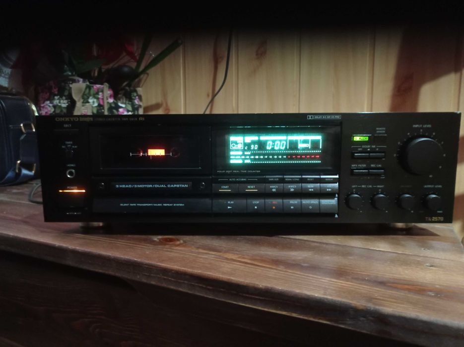 onkyo ta-2570 magnetofon