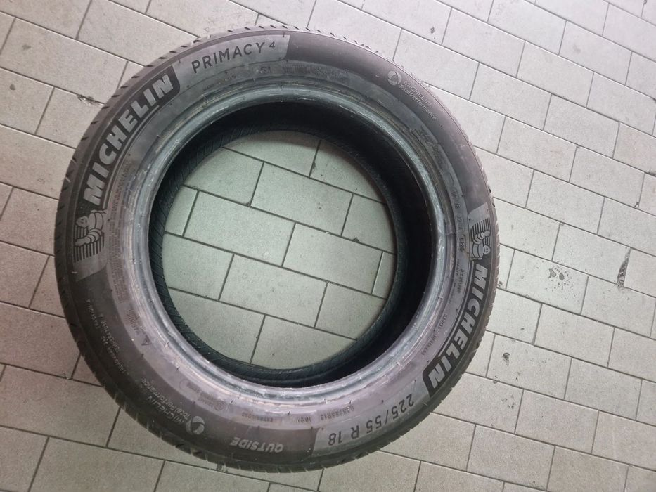 1 PNEU 225/55/18 MICHELIN PRIMACY 4 102 V COM MAIS DE 95% PISO