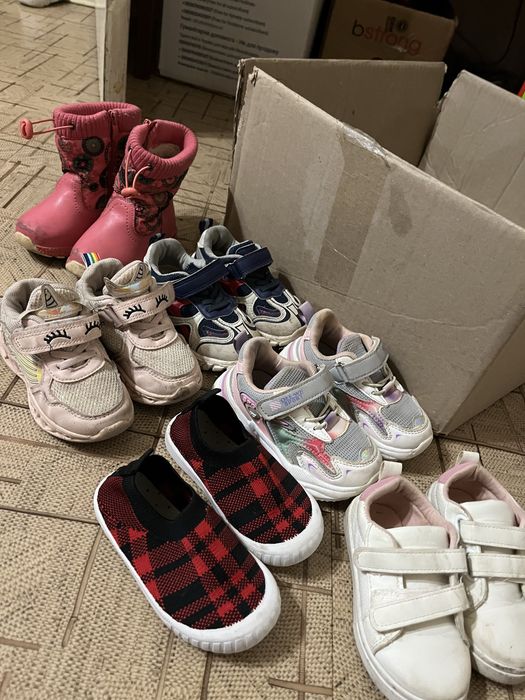 Лот обуви 24 размер . Кросовки,мокасины