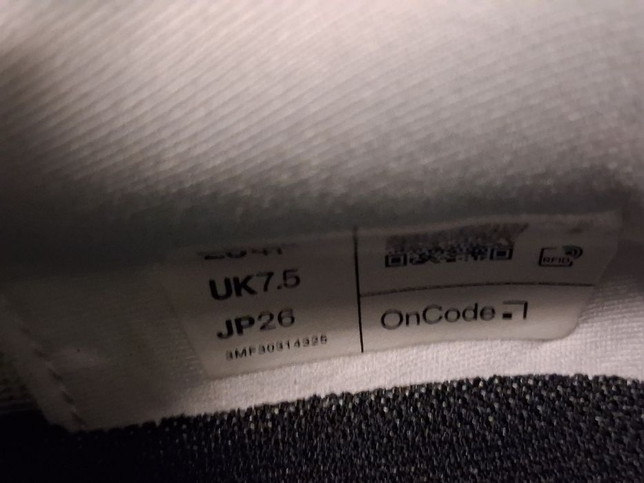 Buty On Running Max M Biało-Zielone nr 41/26cm