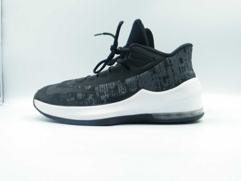 NIKE - Air Max Infuriate II