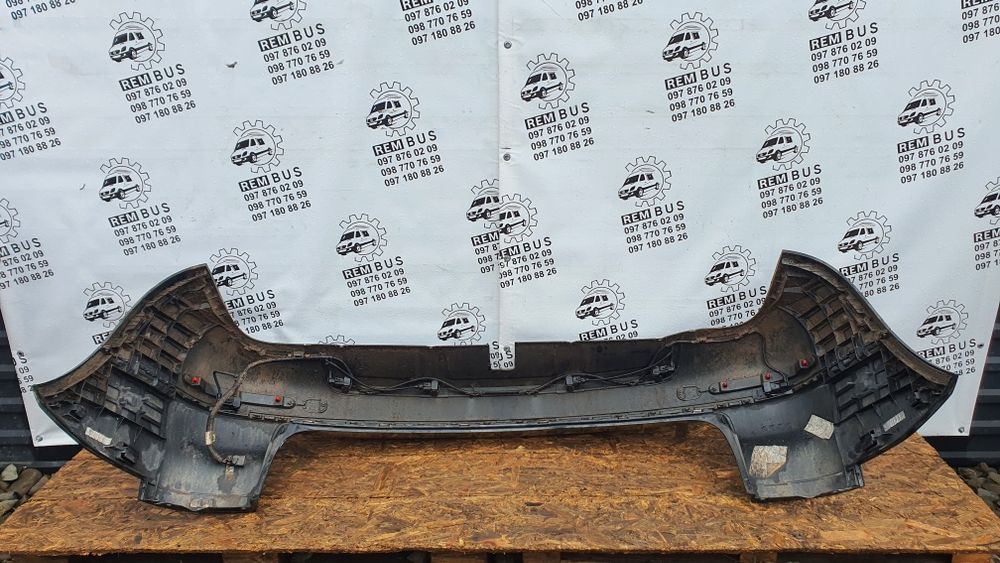 Бампер задній Volkswagen Touareg, таурег чорний