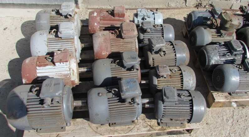 Продам редуктора ц2у 160 ц2у 200 ц2у 250 мотор редуктора 3мп40 3мп50