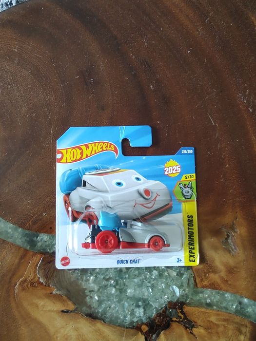 Nowy Quick Chat Hot Wheels model 216/250 kolekcja 2025 resorak zabawka dziecko