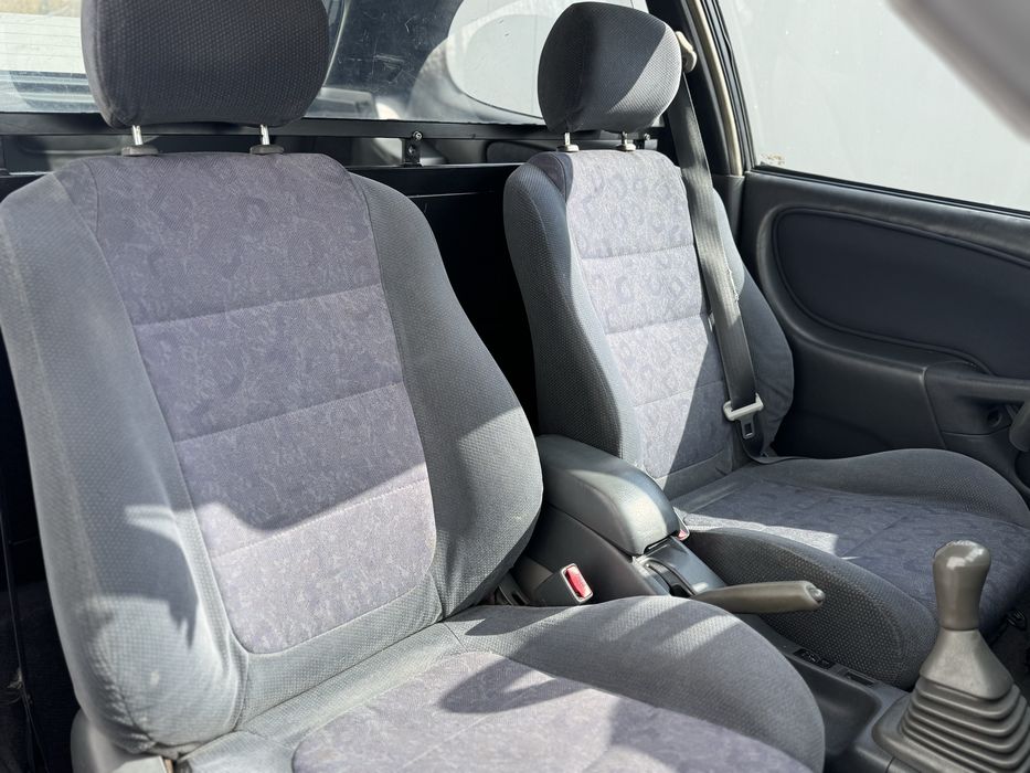 Toyota corolla 2.0 d comercial