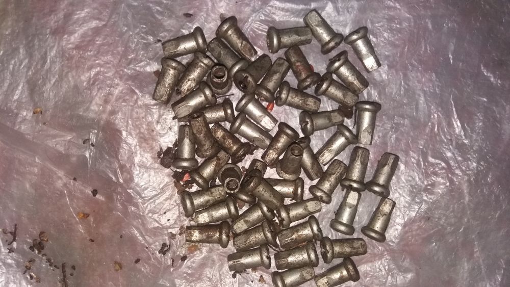 Спиці мотоцикла МТ.