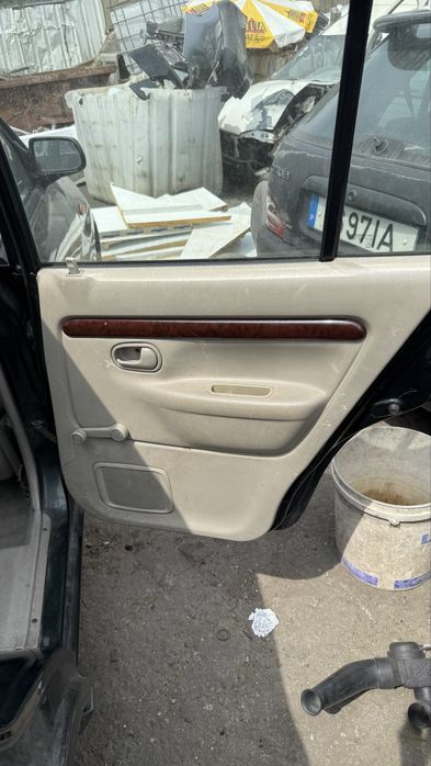 Quartelas da portas mazda Dw demio  mod 193  ano 1998/2001