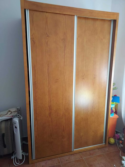 Quarto de solteiro completo