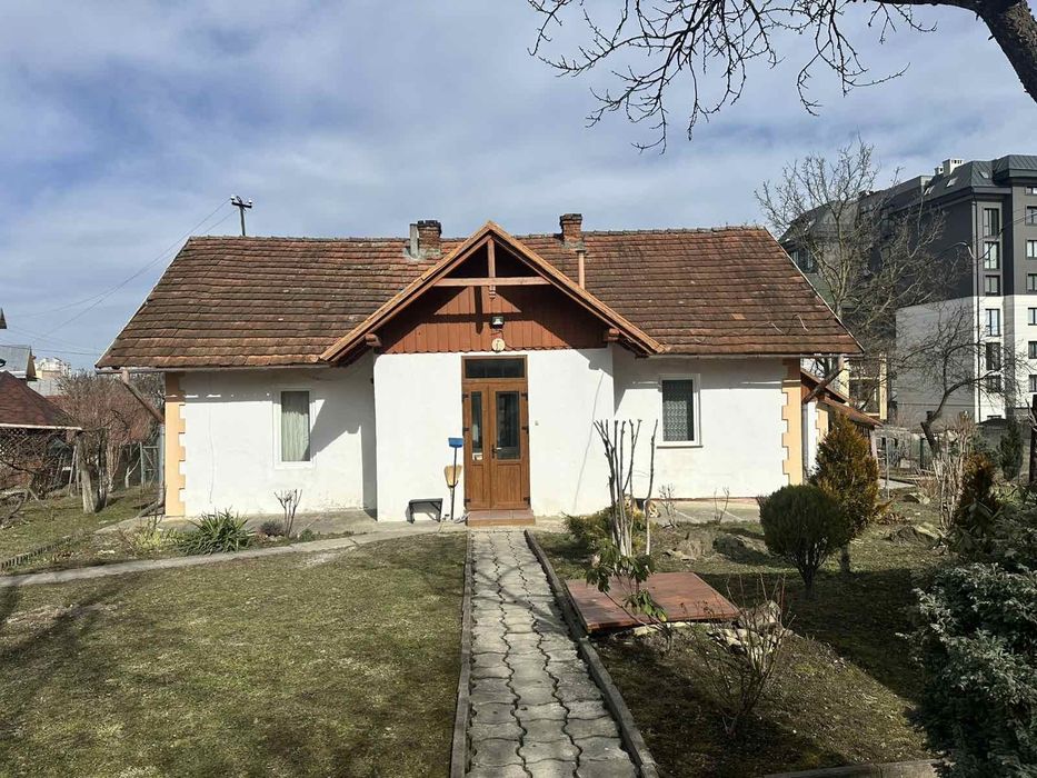 Будинок  В Трускавці вул.Симоненка