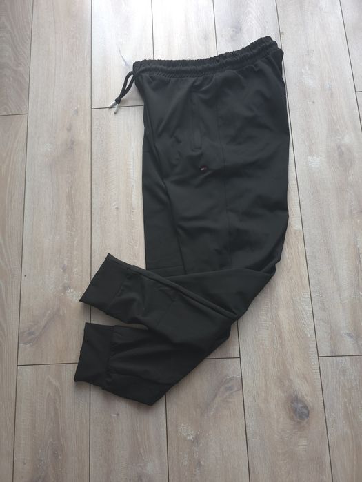 Dres męski Tommy Hilfiger rozm.XL