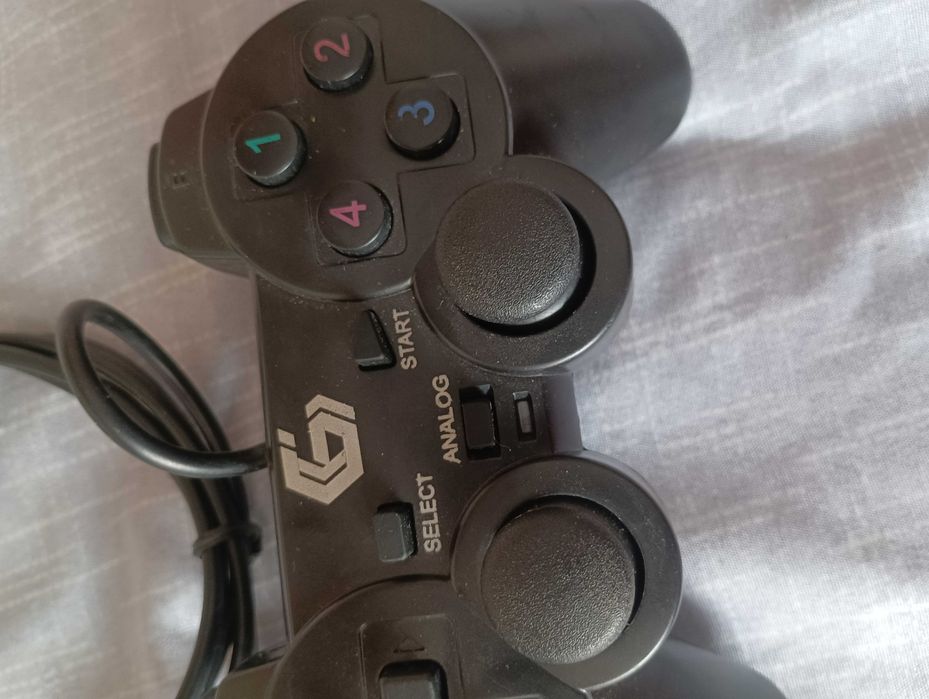 Comando Consola e PC