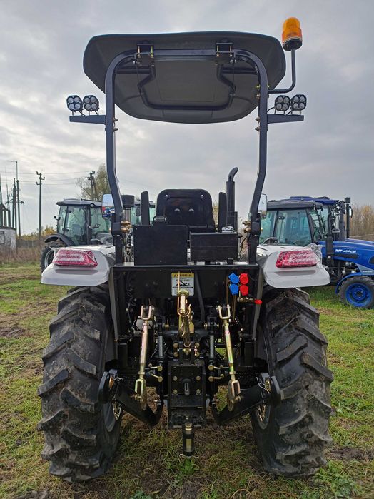 Трактор Скаут 404 СР козырек