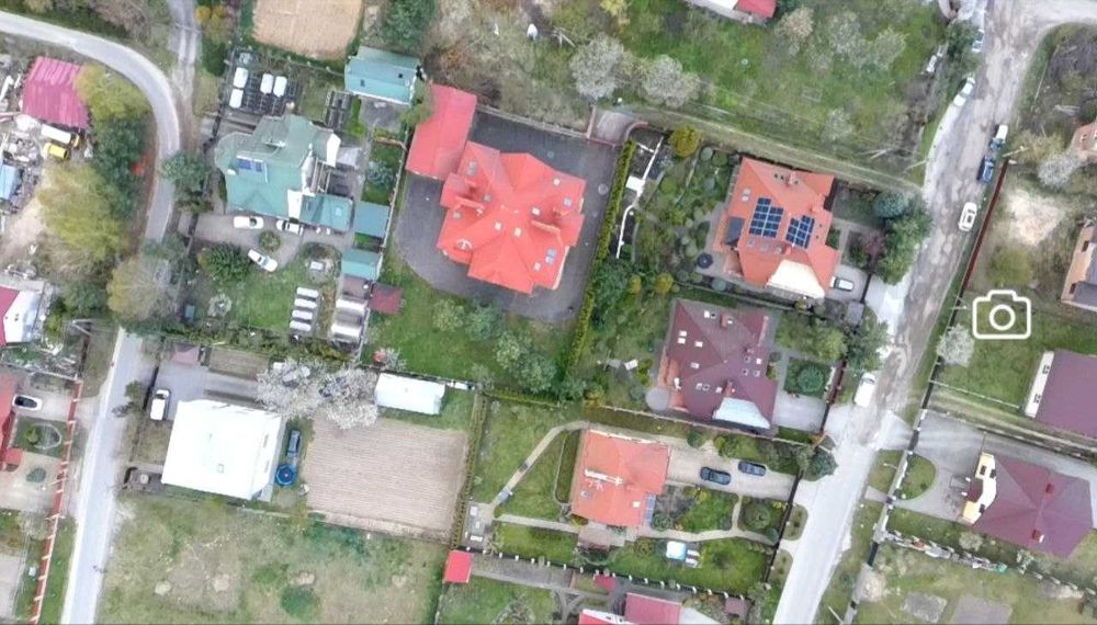 Продаж будинку під готельно-відпочинковий комплекс, лікарню