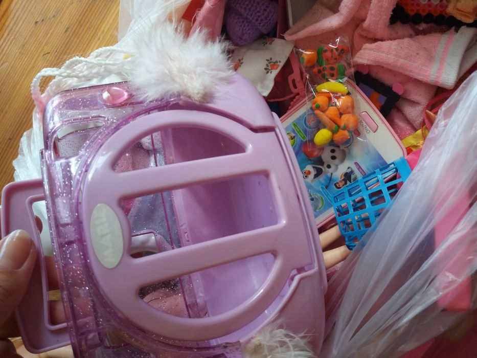 Lalki Barbie i akcesoria + inne zabawki