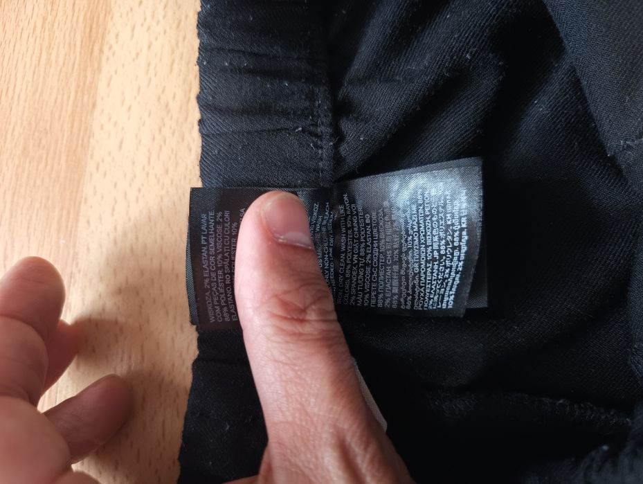 Spodnie dziewczęce z szeroką nogawką r. 158