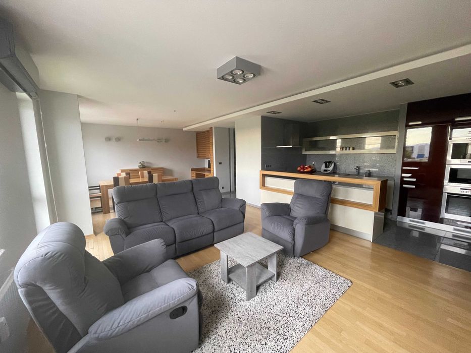 4 pokojowe komfortowe mieszkanie (100m2) w Siechnicach