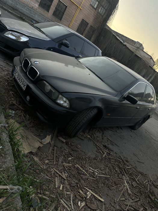 Bmw e39 525d m51 1999 год