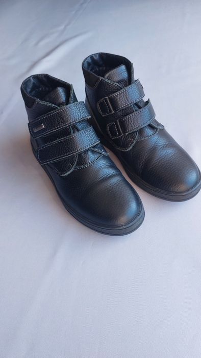 Детские из натуральной кожи ботинки