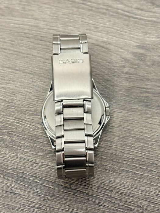 Zegarek casio Seria Standard