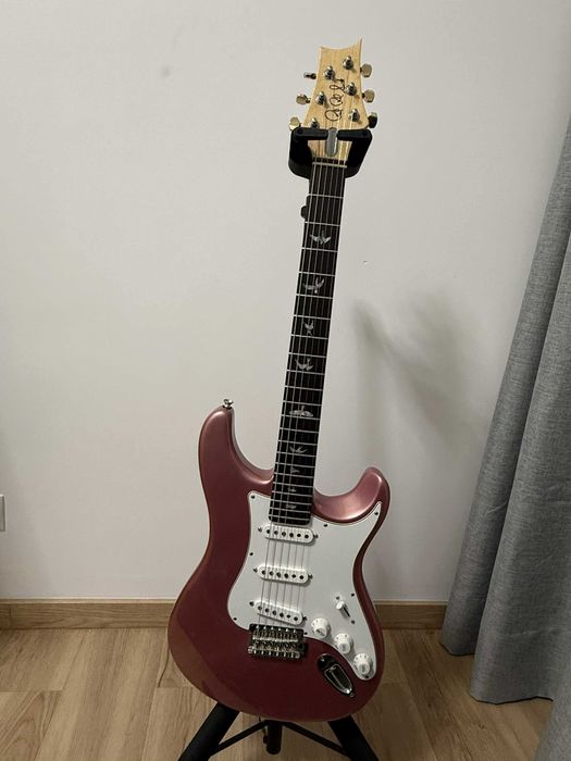 Guitarra Elétrica "Midnight Rose"  Inlays Aves  C/ Estojo Rígido Gator