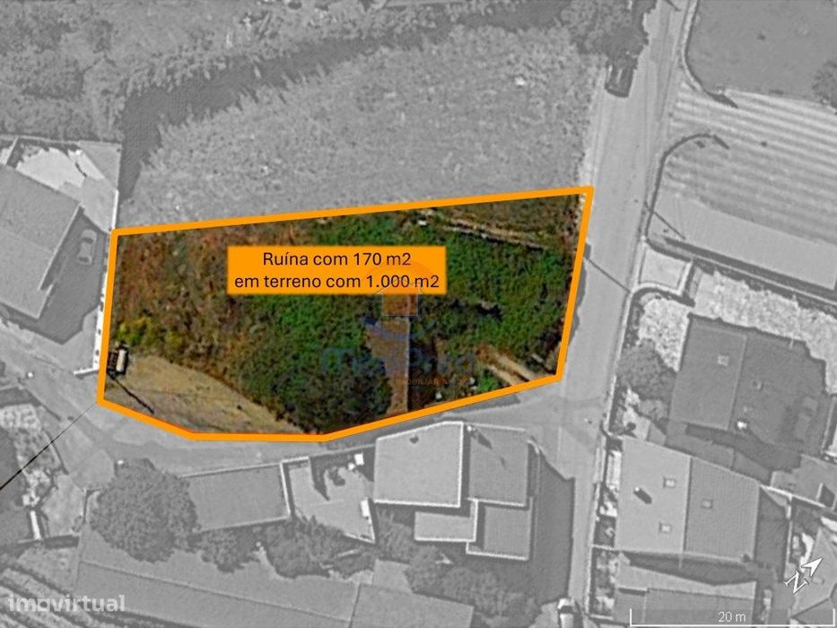Ruína com 170 m2 em terreno com 1000 m2 | Arneiros, Ventosa TVD