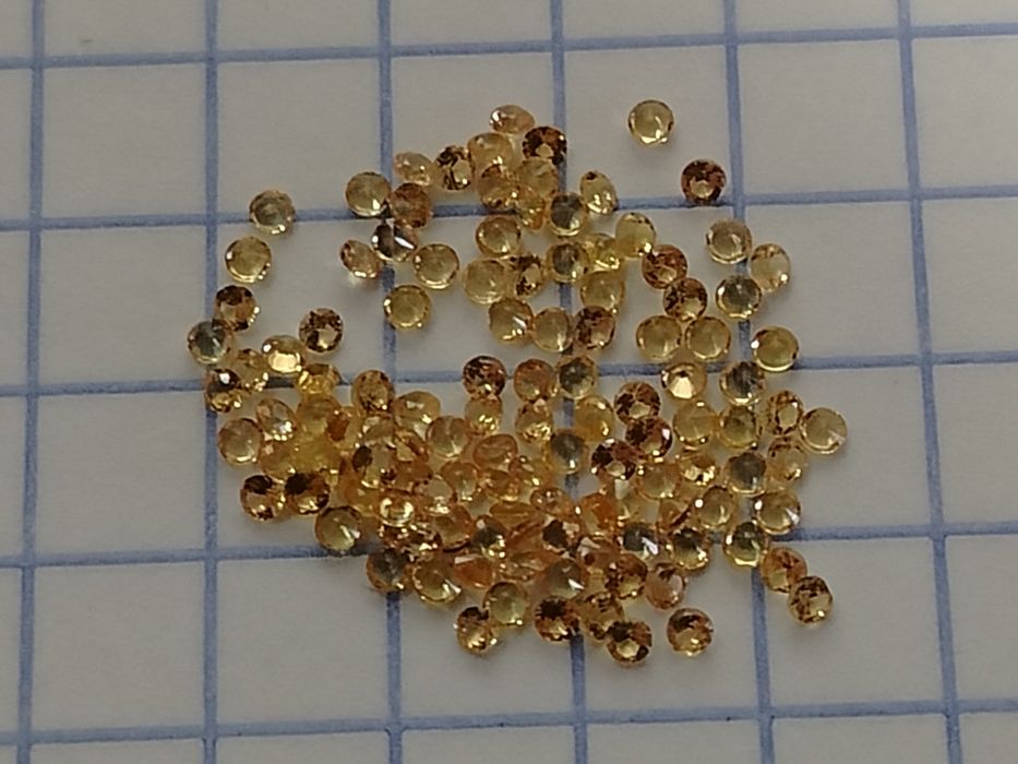 Сапфири.Гранати старовині каменці