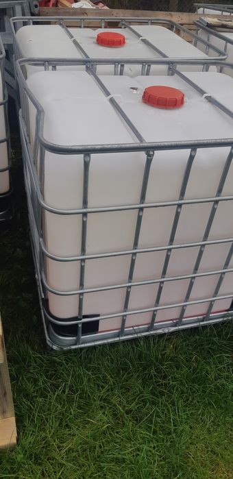 Mauzer  zbiornik 1000 litrów na deszczówkę