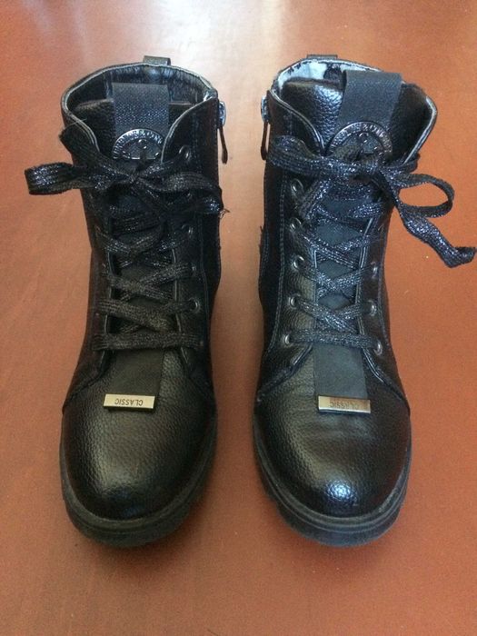 Ботинки детские 35р. по стельке 21,5см