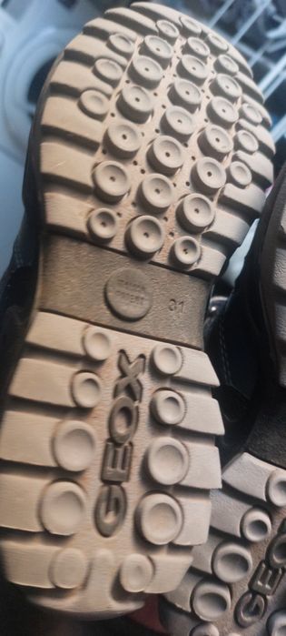 Tenis Geox N° 31 Usado poucas vezes faço entrega