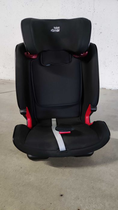 Fotelik Britax Romer ADVANSAFIX IV M  9-36 kg 9 miesięcy - 12 lat