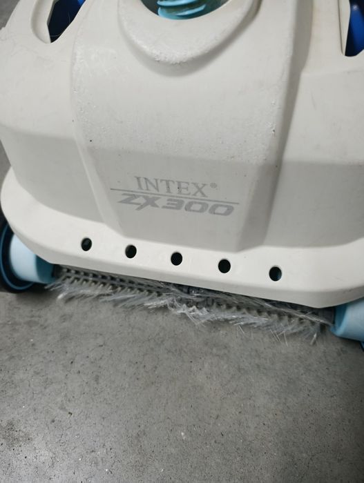 Robot piscina superfície Intex chão e paredes