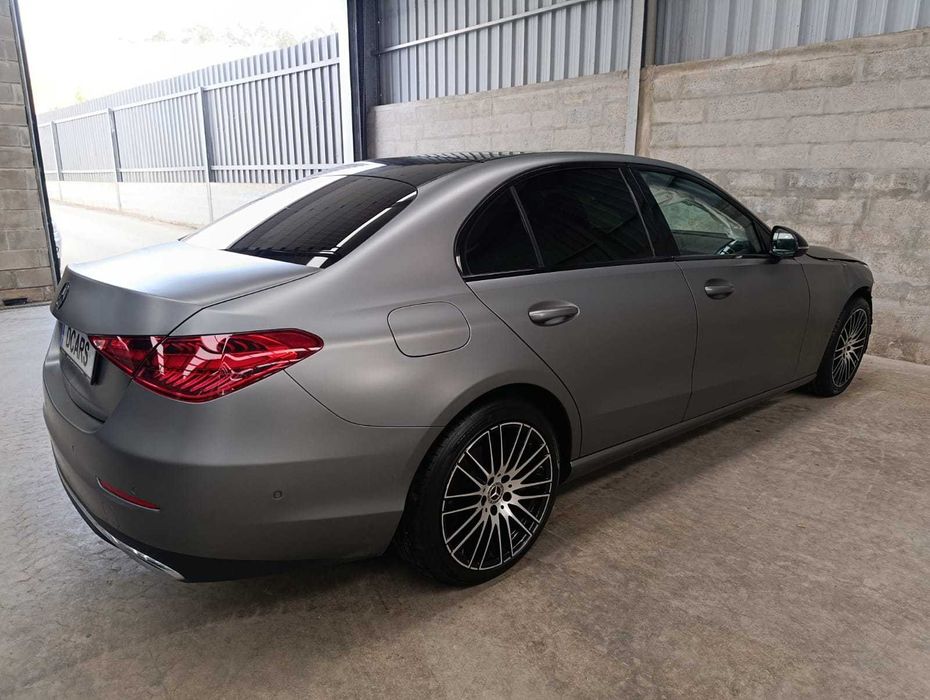 MERCEDES-BENZ C220d Avantgarde