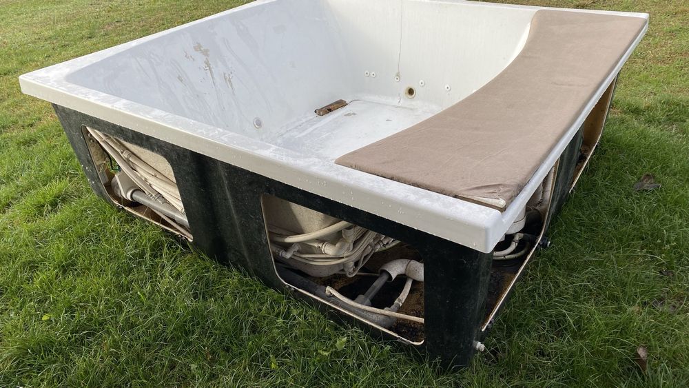 Джакузі на запчастини