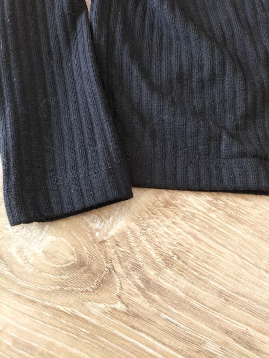Sweterek sweter zakładany czarny 110-116 cm Only
