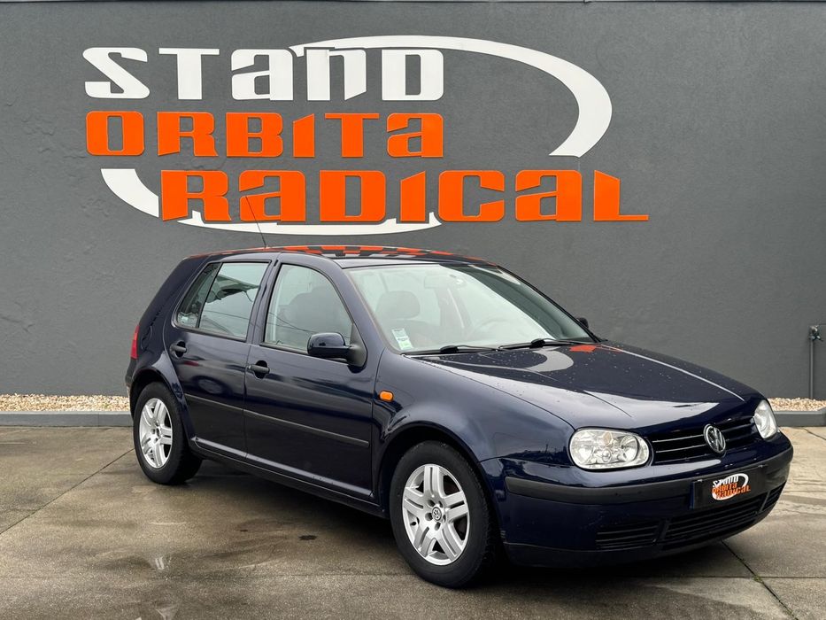 Volkswagen Golf IV 1.6i 25 Anos por 110€ mes