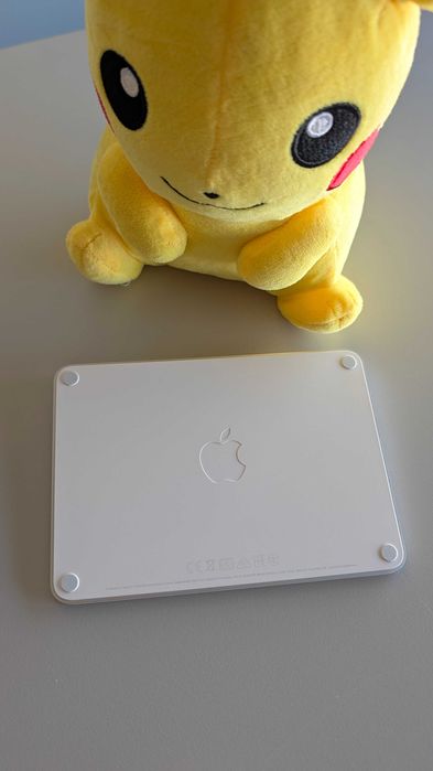 Apple Magic Trackpad 2 - Branco/Prateado