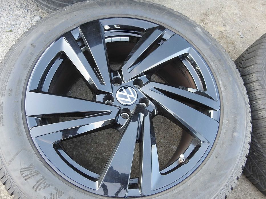 4xAlu VW 20'' 5x112 9J ET33  AUDI Q7 Q8 760 Oryginał Super stan TPMS