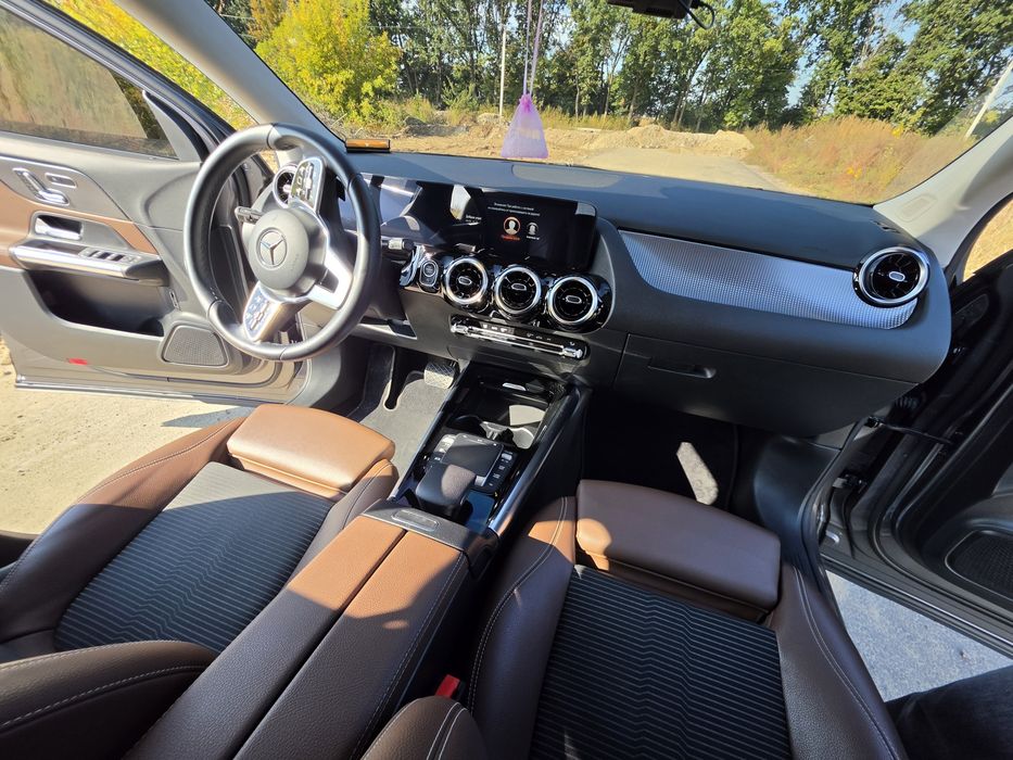 Mercedes-Benz GLA-Class 2021