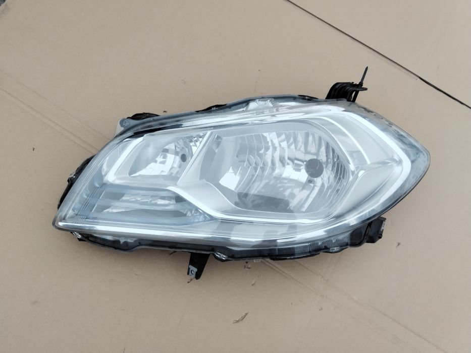 Lampa przednia lewa Suzuki sx4 s-cross 13-16 Europa lewy przód