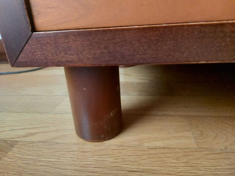 Cómoda maciça cerejeira