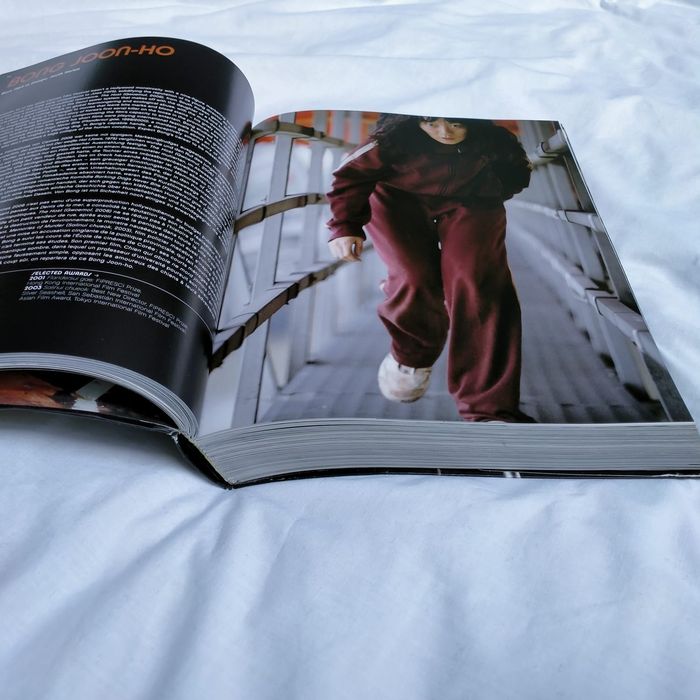 Curb your.. Album CINEMA NOW Taschen Bailey film moda design rekwizyt