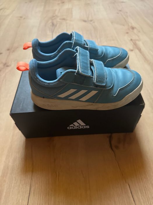 Buty Adidas S24044 rozmiar 33