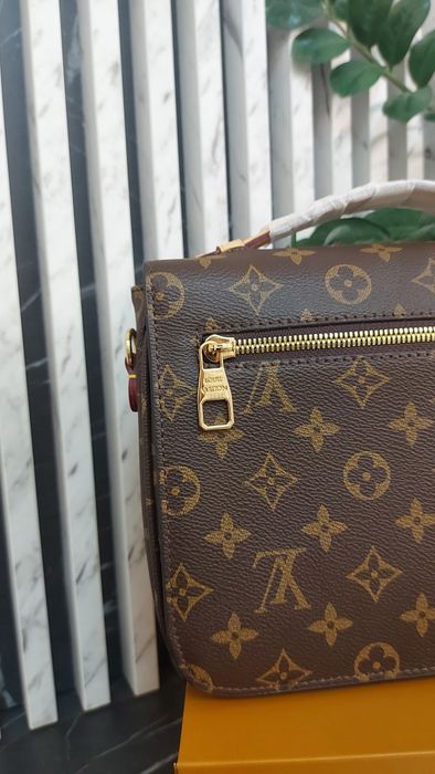 Сумка Louis Vuitton Pochette Metis